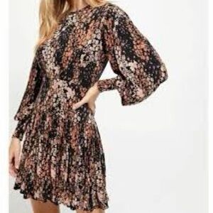 Free People Heartbeats mini Dress like new